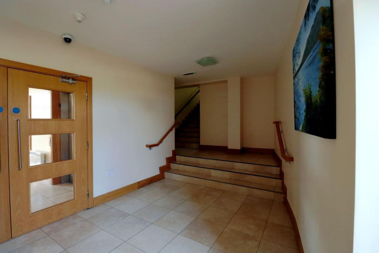 St Angela'S Lakeside Aparthotel Sala Sligo Exteriér fotografie