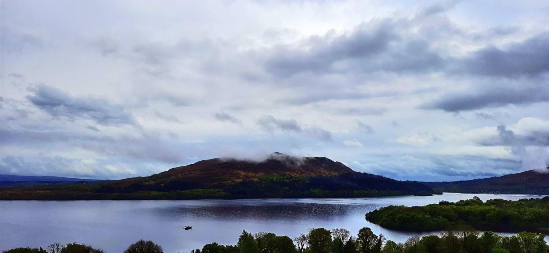 St Angela'S Lakeside Aparthotel Sala Sligo Exteriér fotografie